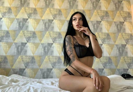 katanacat model nudes images