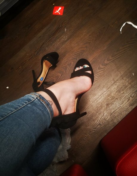 higharches bella perfect actress pic