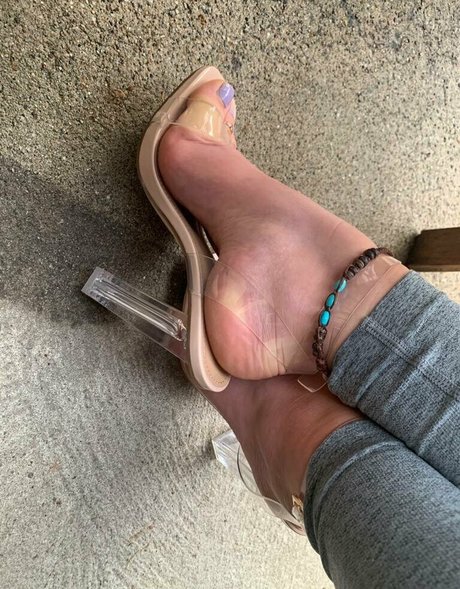 higharches bella free actress pics