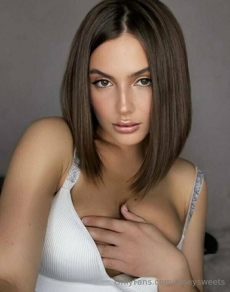 roseysweets star nude img