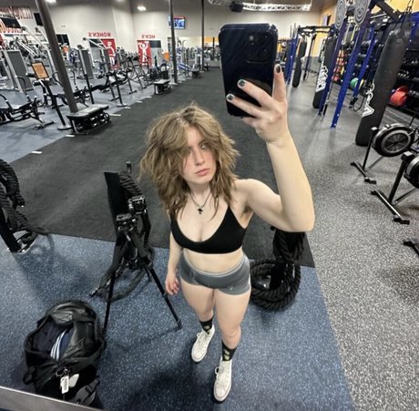 Nadia Dubceac erotic actress pics