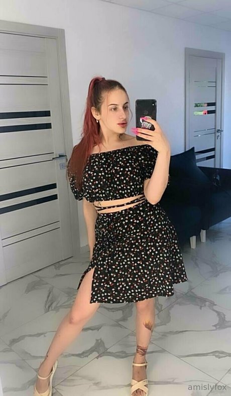 alislyfox nude pornstar pics