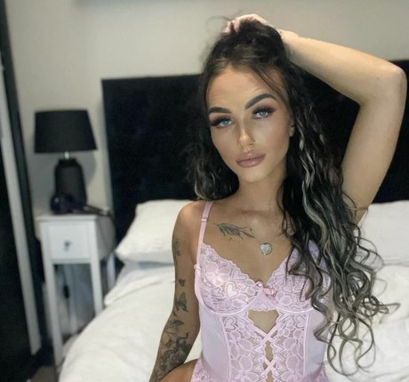 rhe elizabethxox nudes model photos