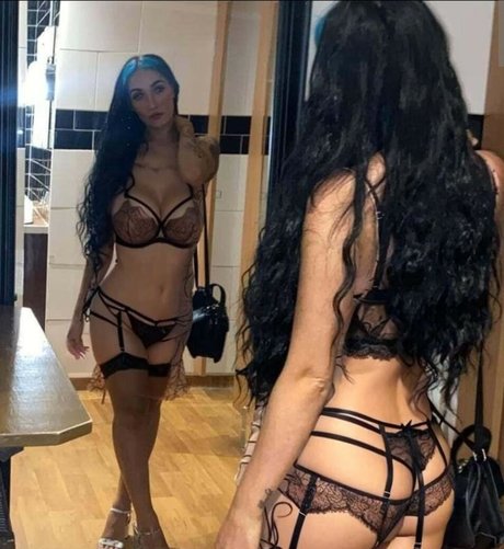 jadeliv perfect star img