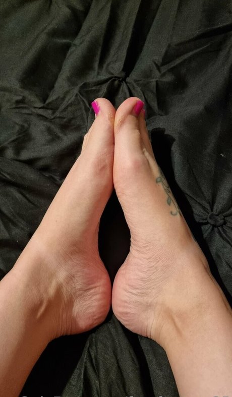 footfantasy35 model nudes photos