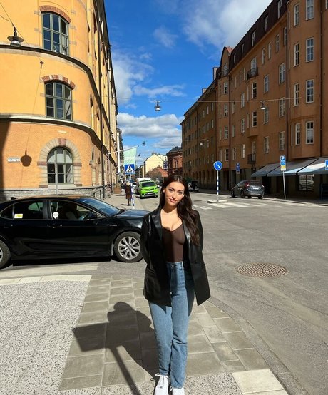 Clara Gomez free actress photos