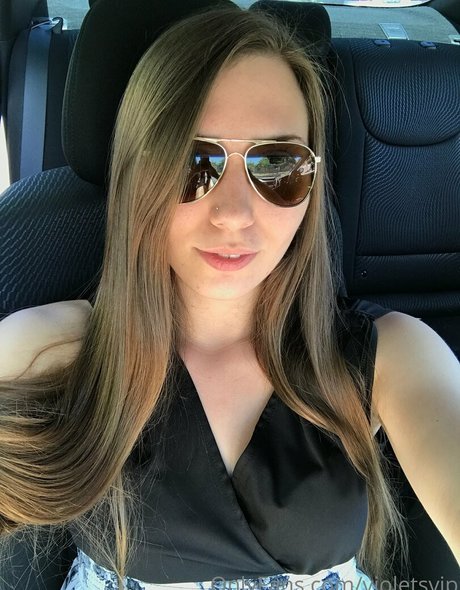 violetsvip hot actress photo