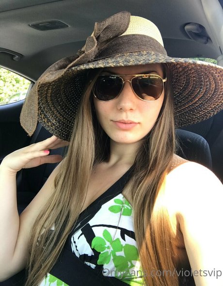 violetsvip pornstar nude picture