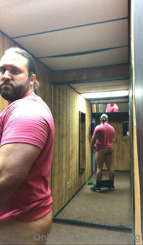 beefyrog naked star photos