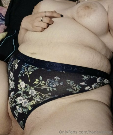 honeysteaa beautiful actress image