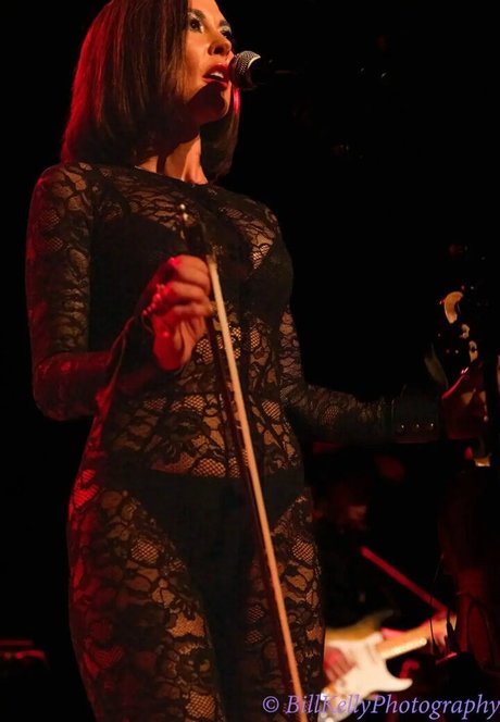 Amanda Shires nice model photo