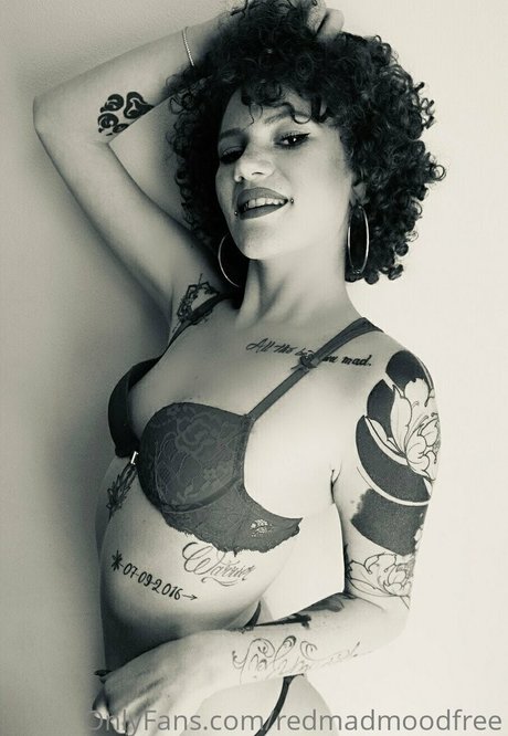 redmadmoodfree xxx model picture