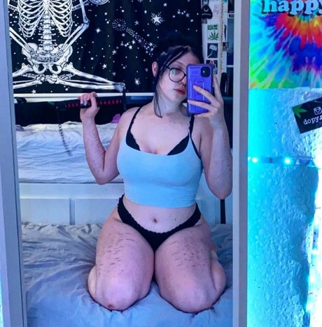 its just a cigarette beautiful actress image