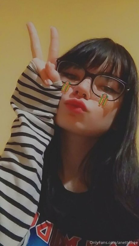 anettefree star nice picture