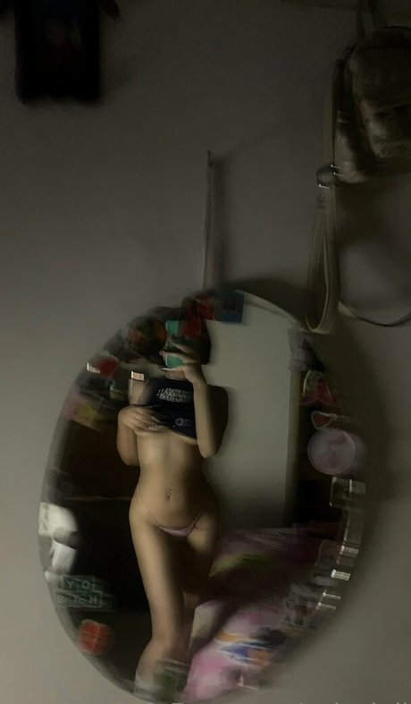 spicyjuli exclusive model images