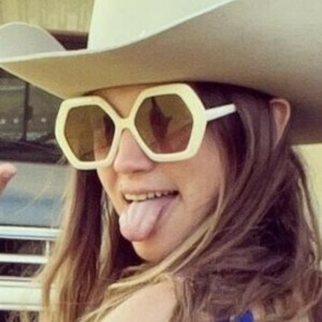 short hair teen onlyfans best archive