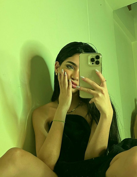 Sharonv21 best model galleries