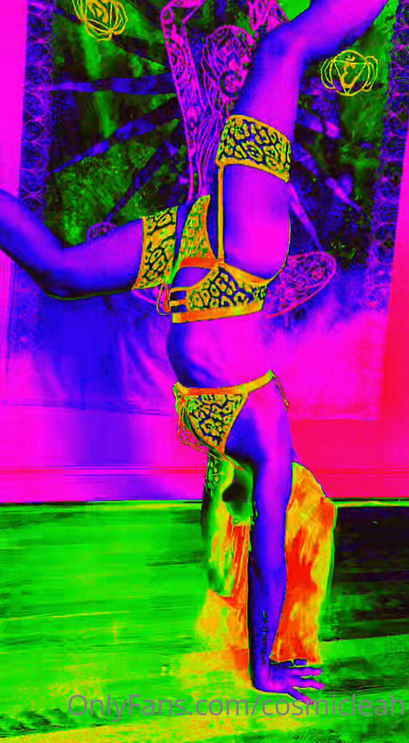 cosmicleah xxx actress pics