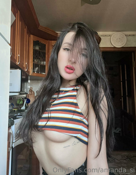 amanda si naked star pics