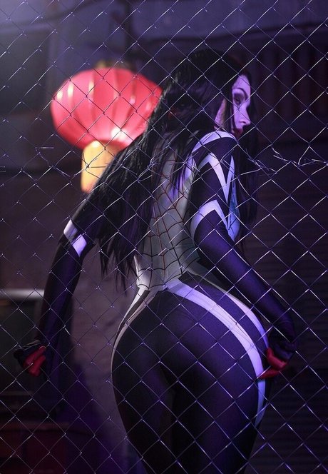 Mi2ray Cosplay model adult pic