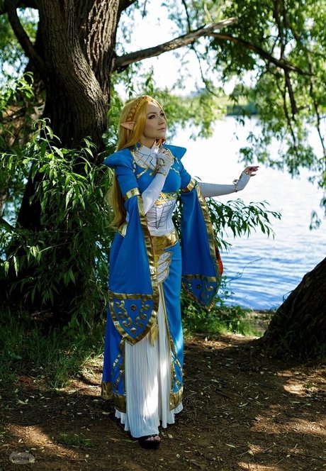 Mi2ray Cosplay exclusive pornstar photos