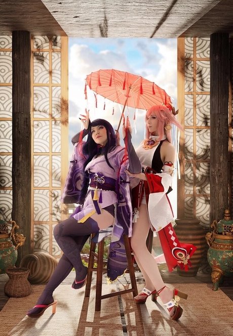 tall blonde onlyfans free image