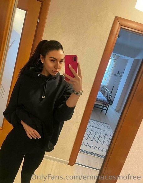 emmacosmo top star picture