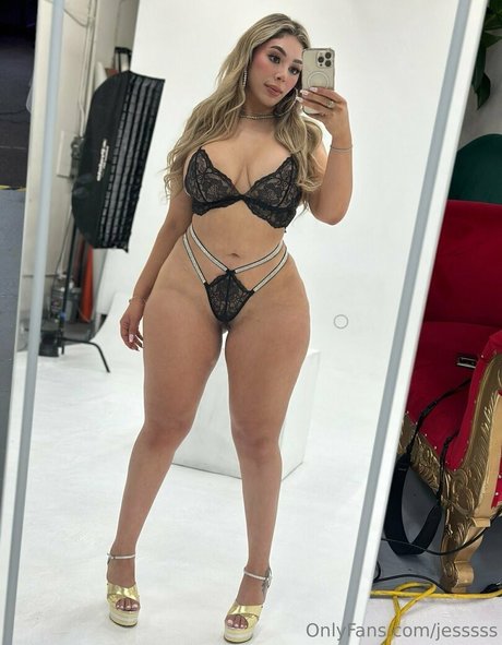 jesssss pretty star galleries