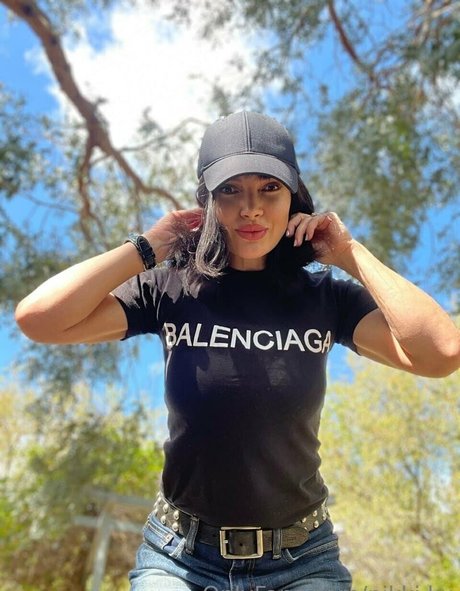 nikki kx pornstar beautiful photos