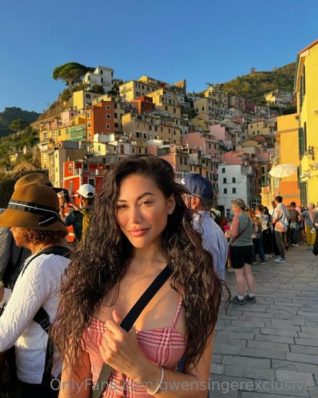 gwensingerexclusive model nice pic