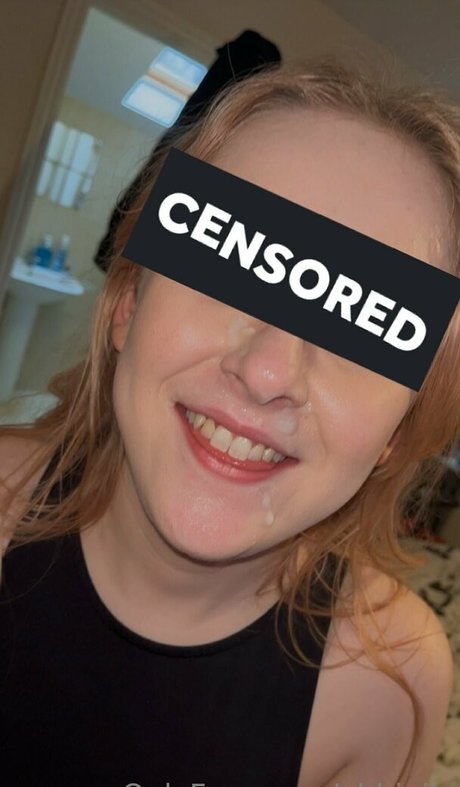 queenabbi model high quality pics