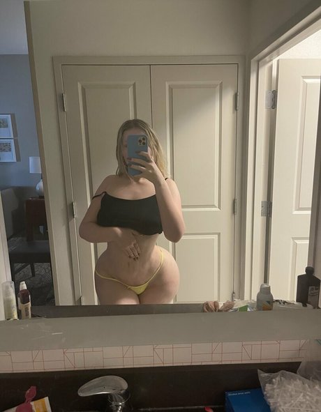 shelsonlyfans pornographic actress galleries