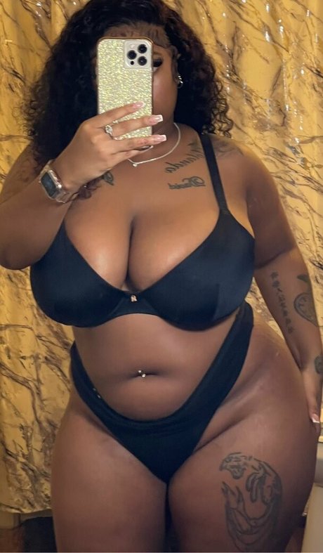 therealvictoria b model xxx picture