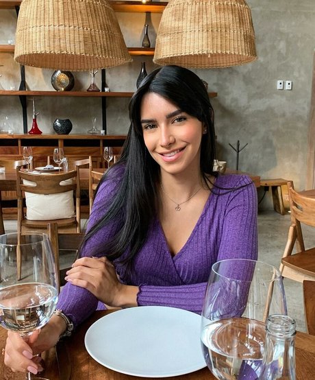 Gabrielle M hot star pics