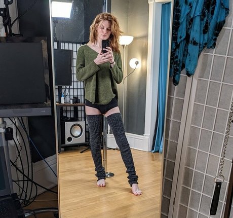 Melody Lane star best pic