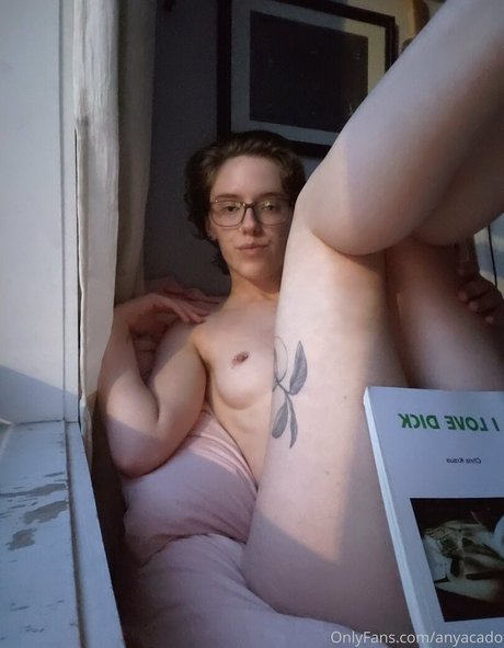 Anya Volz pornstar perfect img