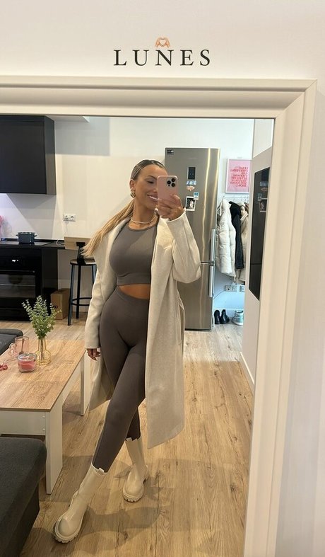 Maria Brunn sex model pic