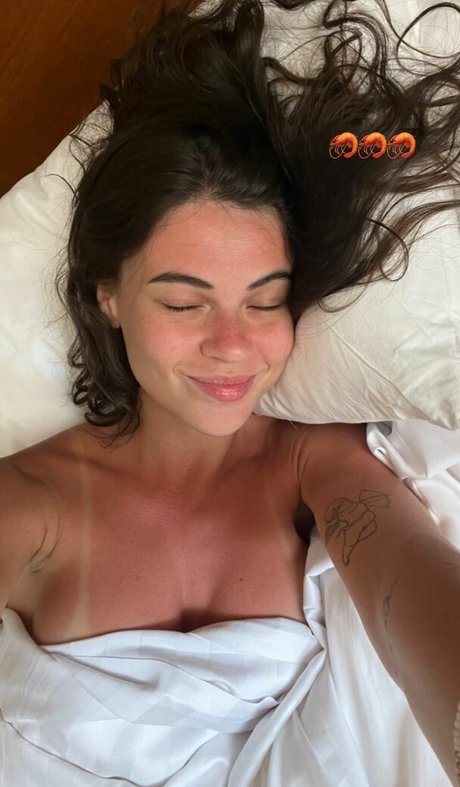 miiriiamherrero model best photo