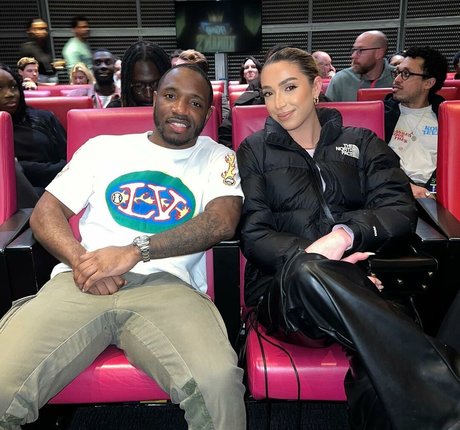 Gkbarry high quality model pics