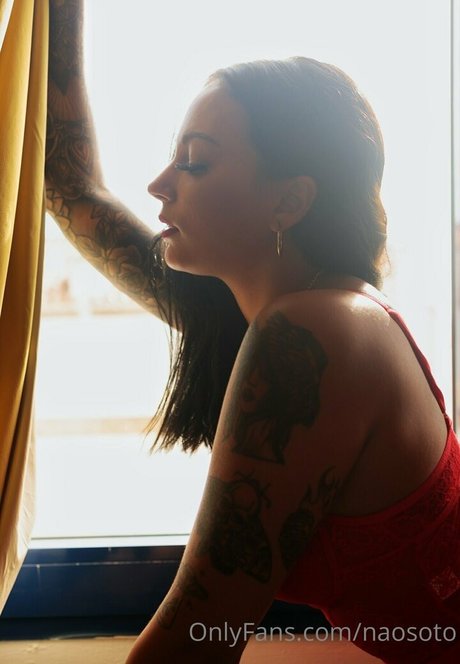 naomisotoo nude actress img