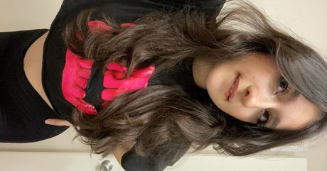 FloriGoAway pretty actress images