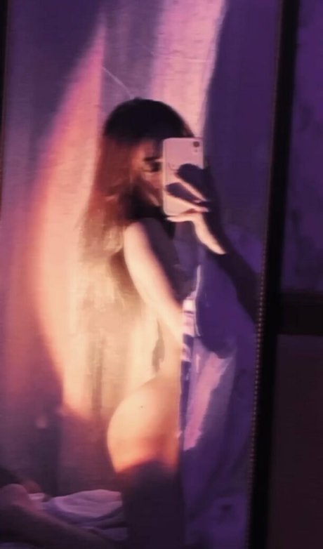 Cookie shh pornstar erotic pic