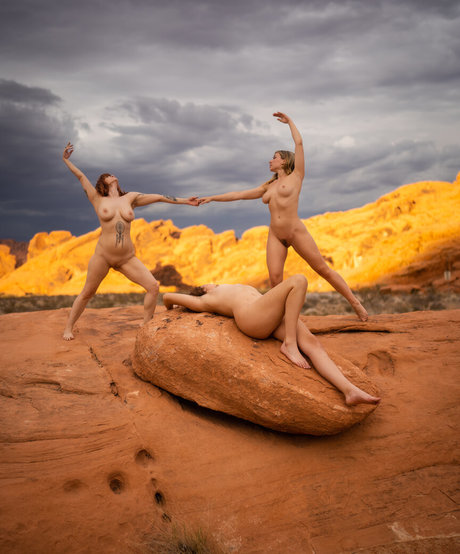 Mekennah nude model picture