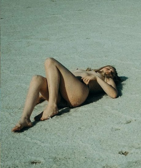 Noam Magen hot actress pic