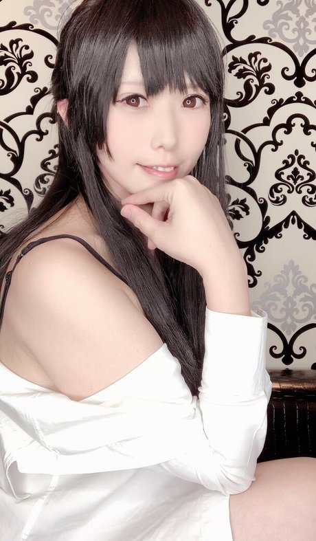 Glossy Rabbit exclusive pornstar img