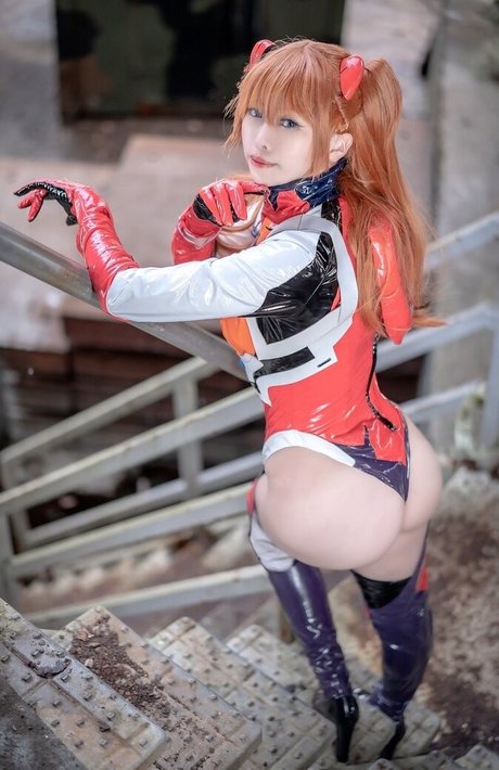 Glossy Rabbit exclusive actress pic