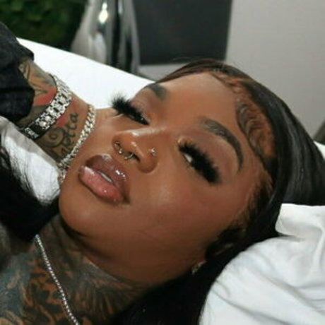 luvenchanting nudes model gallery