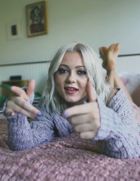 Alexi Blue adult actress pic