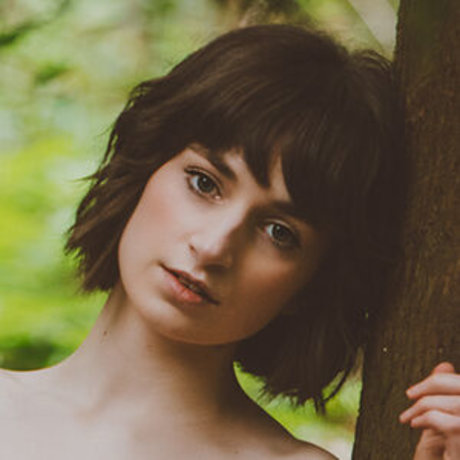 Flora Rodgers star top pic