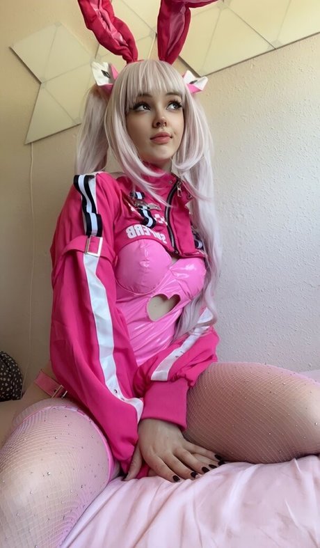 OMGPopx adult model pictures